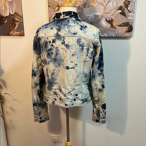 Lucky Brand Tie-Dye Denim Jacket - Picture 4 of 9